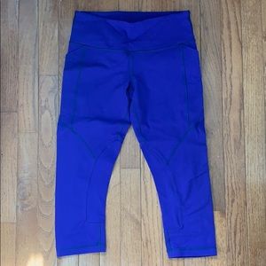 Lululemon yoga crop